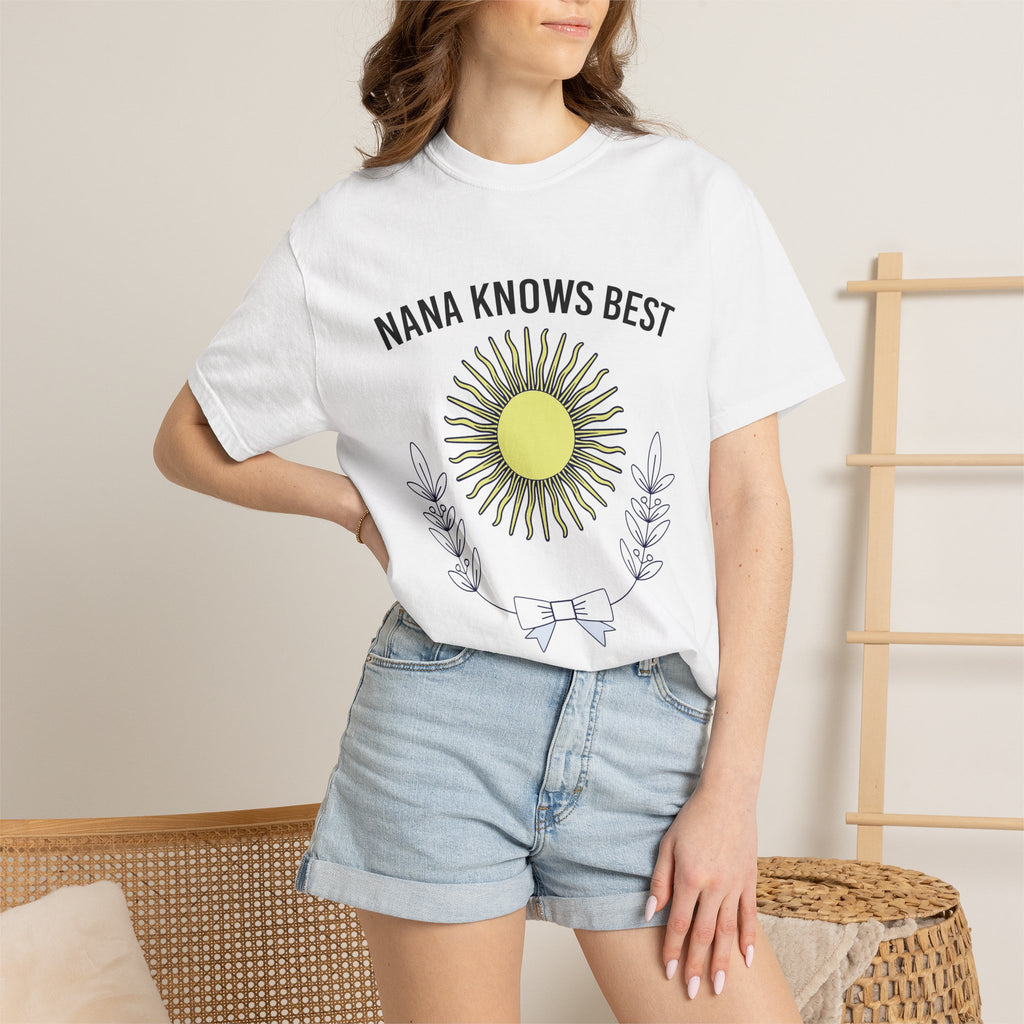 "Nana Knows Best" Sun Graphic T-Shirt